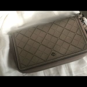 Tory Burch Wristlet